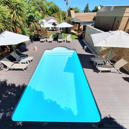 Sw1 Lodge Somerset West Extérieur photo
