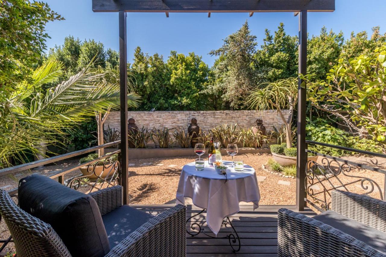 Sw1 Lodge Somerset West Extérieur photo