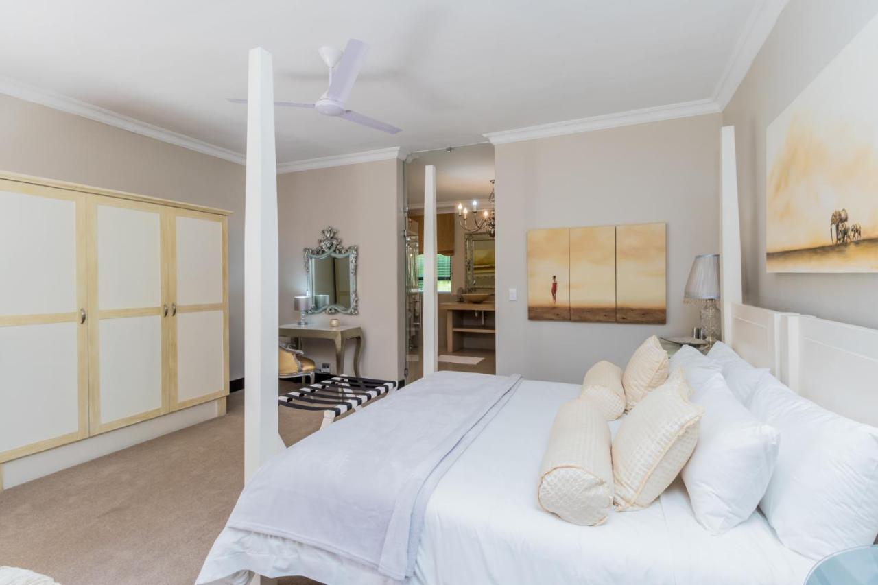 Sw1 Lodge Somerset West Extérieur photo