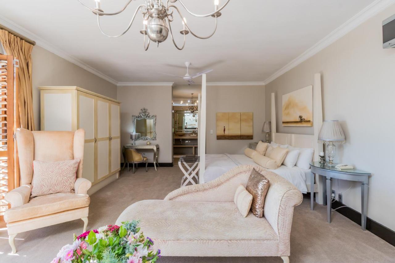 Sw1 Lodge Somerset West Extérieur photo