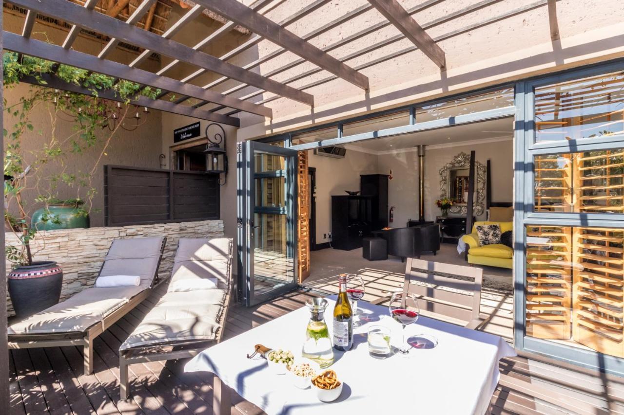 Sw1 Lodge Somerset West Extérieur photo