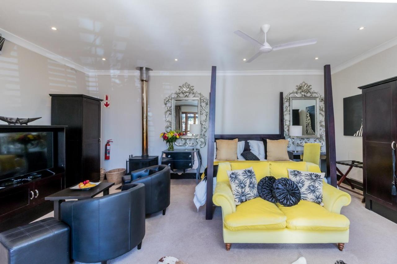 Sw1 Lodge Somerset West Extérieur photo