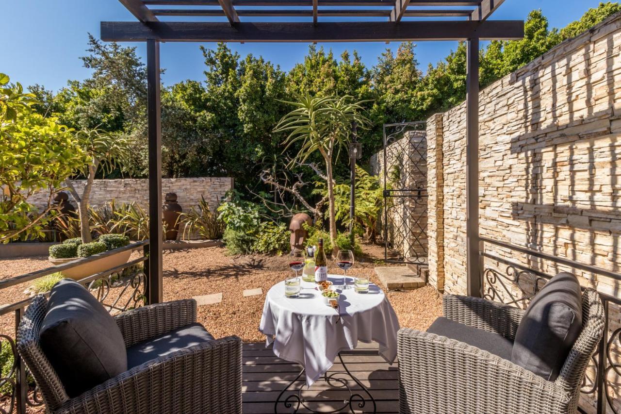 Sw1 Lodge Somerset West Extérieur photo