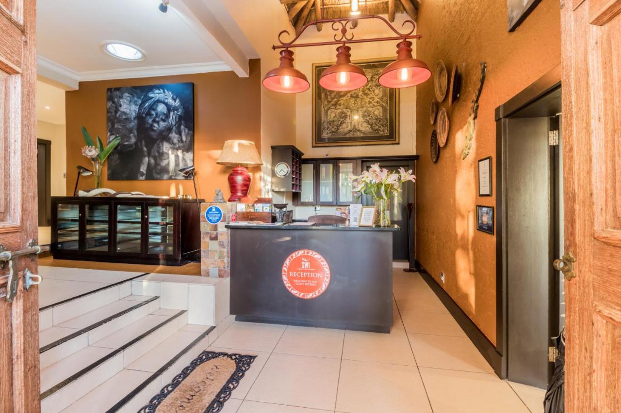 Sw1 Lodge Somerset West Extérieur photo