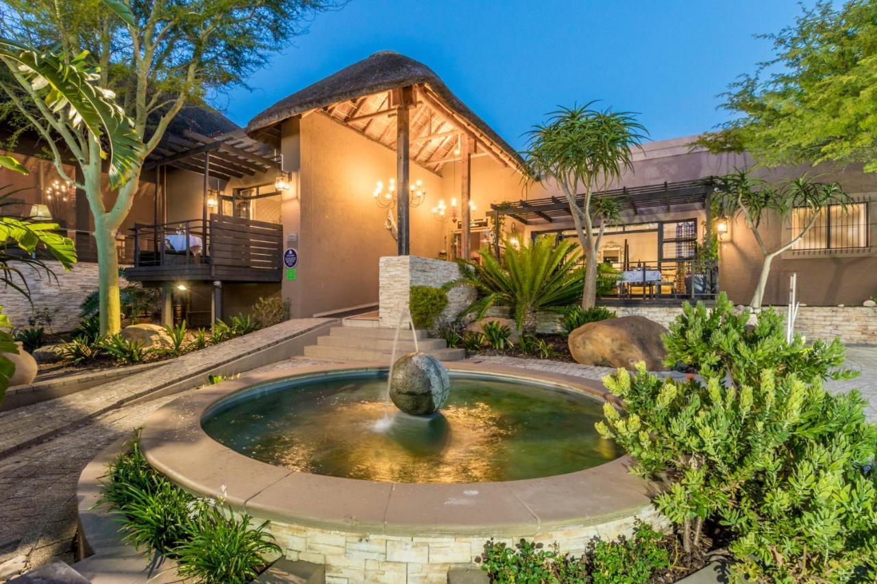 Sw1 Lodge Somerset West Extérieur photo