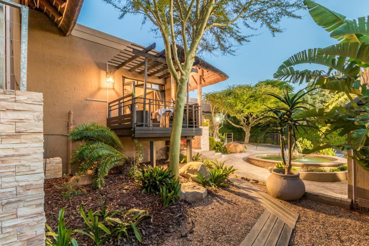 Sw1 Lodge Somerset West Extérieur photo