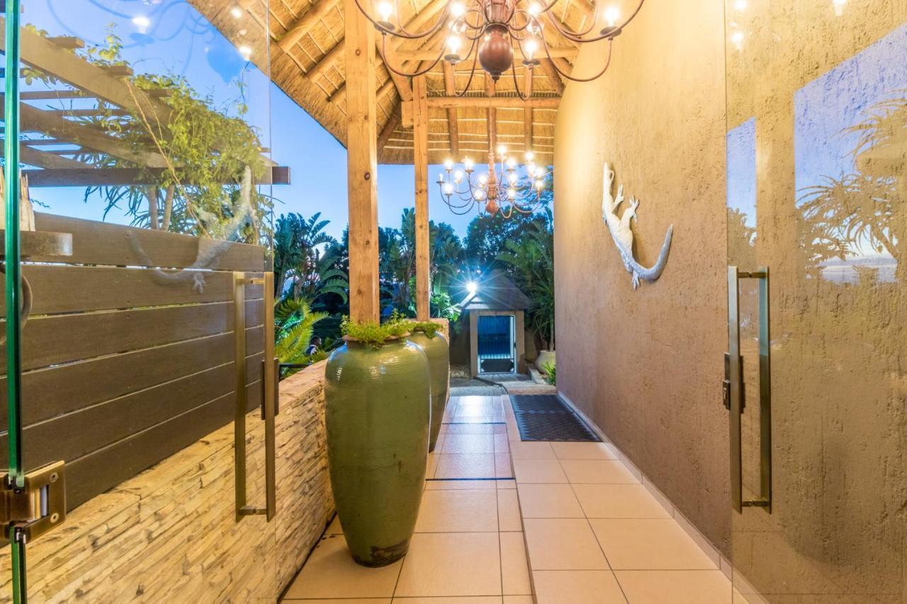 Sw1 Lodge Somerset West Extérieur photo