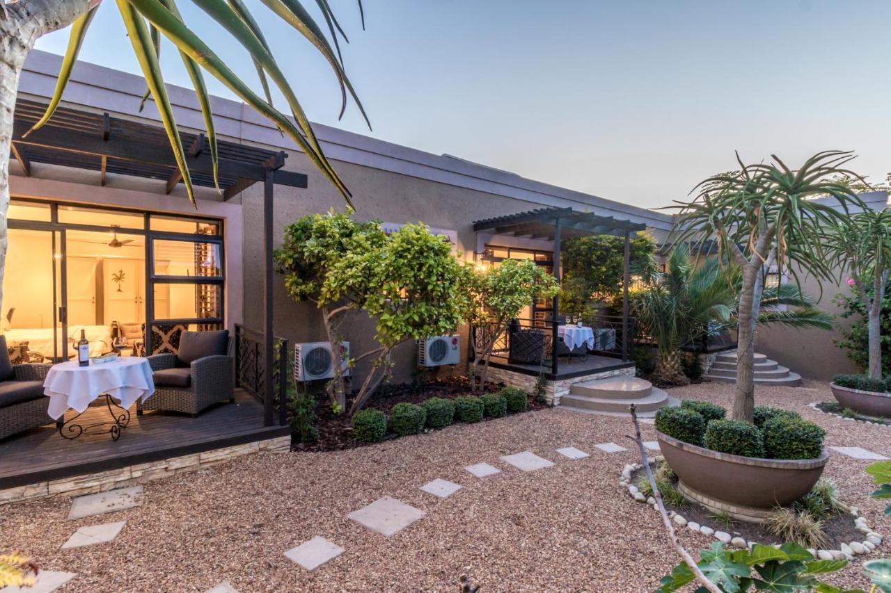 Sw1 Lodge Somerset West Extérieur photo