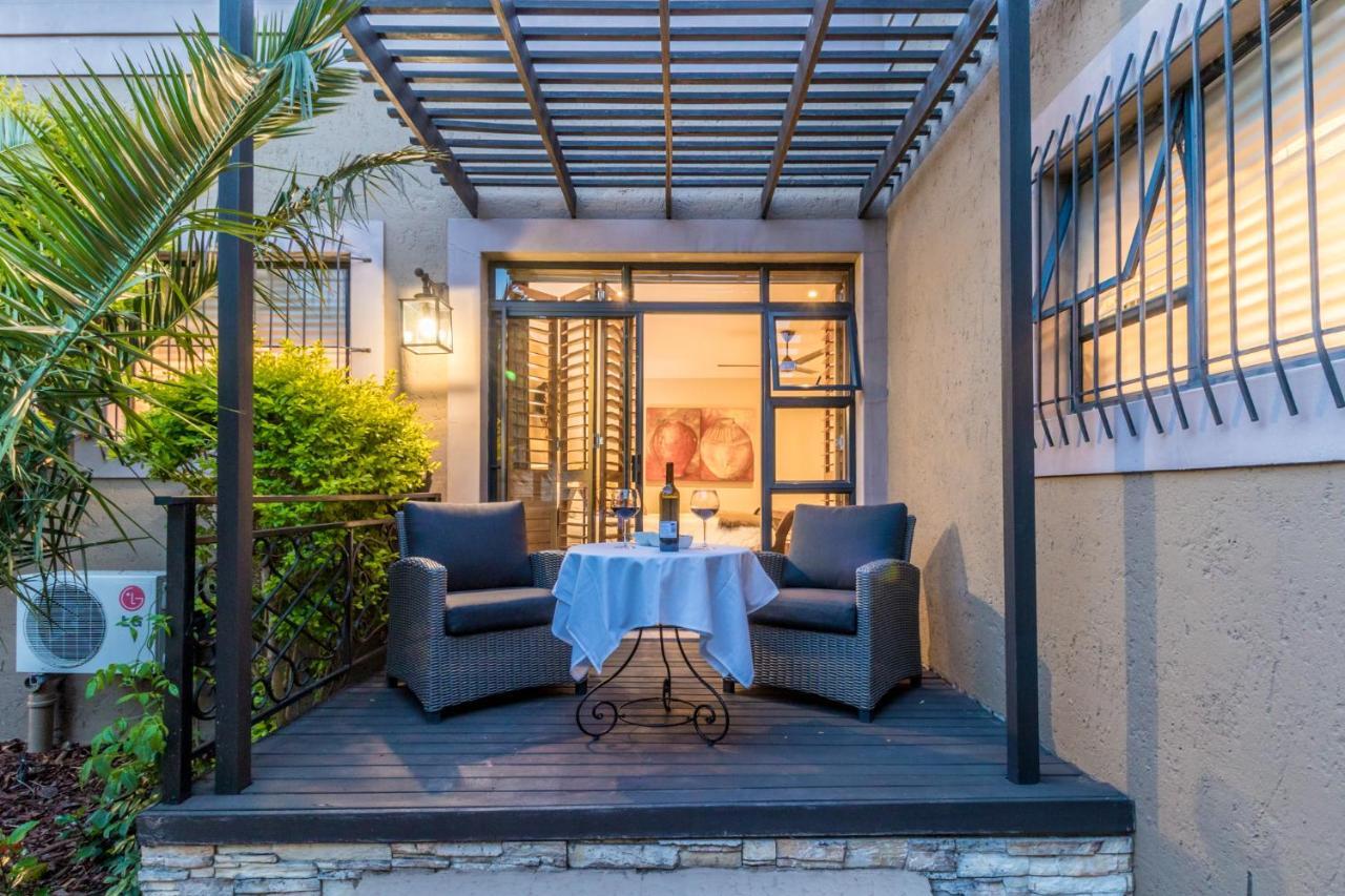 Sw1 Lodge Somerset West Extérieur photo